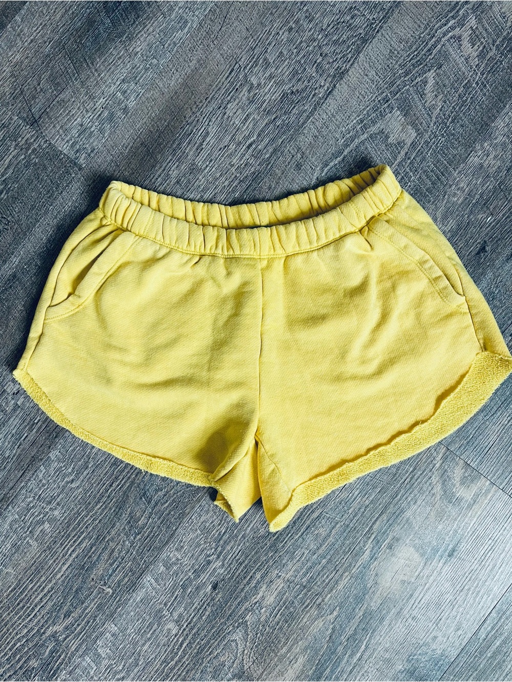 Aerie Sunday Soft short low rise sunny yellow